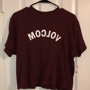 NWT Volcom Burgundy Deep Red Cropped Short Sleeve T Shirt